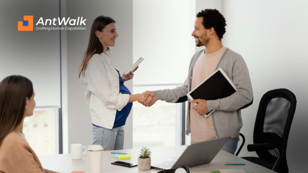 How to Build an Employee Onboarding Programs in 2025 That Reduce the Learning Curve & Accelerate Workforce Readiness | AntWalk Business Capability Platform